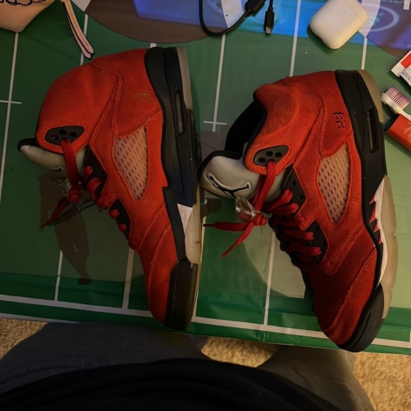 have too many pairs , need to get rid of some - Picture 2 of 4